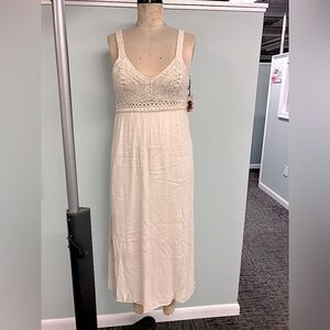 Size L, Off-Whit Vacation Crochet Maxi Dress